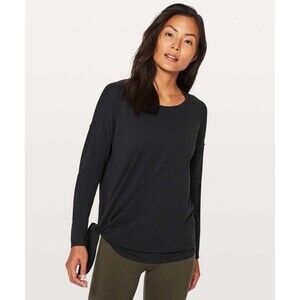 Lululemon To The Point Long Sleeve Top Womens Size 4 Black